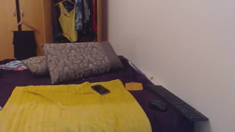 Ayanda online show from October 31, 2:32 pm