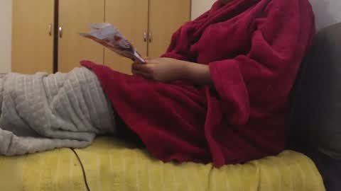 Ayanda online show from October 22, 7:41 pm