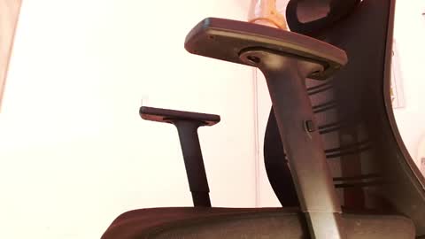 Snapshot of xxxsweetandhornyxxx chatting on September 18, 3:32 pm dolcesasha  online show from September 18, 3:32 pm