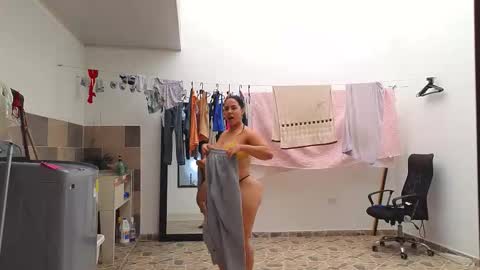 xxxtatianabustyxxx online show from November 15, 7:48 pm