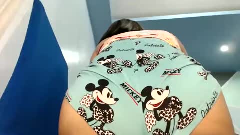 xxxur_wild_asianxxx online show from January 22, 8:38 pm