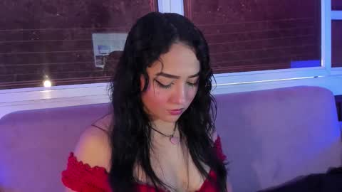 yara_shiine online show from December 18, 11:37 am