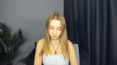 Yasmina online show from November 30, 8:24 pm