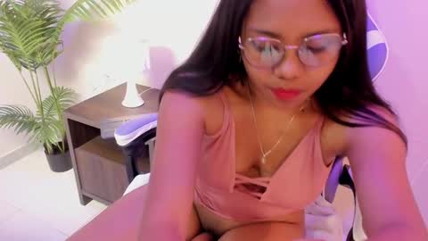 yeika_foxy online show from February 12, 10:56 am