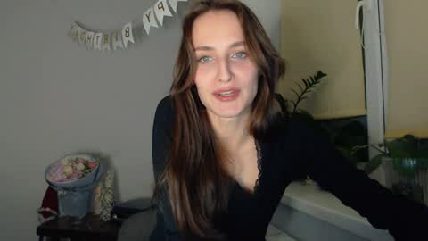 Snapshot of yes_to_heaven chatting on January 29, 9:39 pm Zoe online show from January 29, 9:39 pm