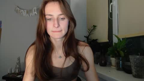 Snapshot of yes_to_heaven chatting on February 13, 9:28 pm Zoe online show from February 13, 9:28 pm