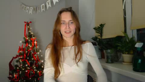 Snapshot of yes_to_heaven chatting on January 8, 9:55 pm Zoe online show from January 8, 9:55 pm