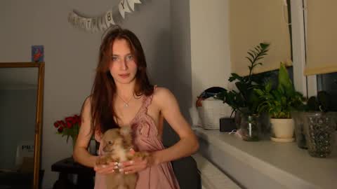Snapshot of yes_to_heaven chatting on February 16, 9:16 pm Zoe online show from February 16, 9:16 pm