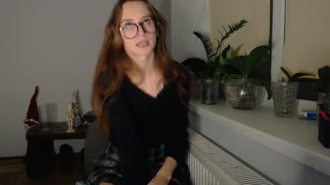Snapshot of yes_to_heaven chatting on January 18, 9:55 pm Zoe online show from January 18, 9:55 pm