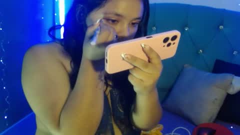 yesamin_stone18 online show from May 1, 12:08 pm