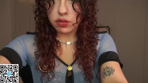 Kiki online show from November 20, 3:29 am