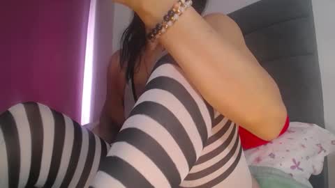 Yiny online show from March 5, 12:56 pm