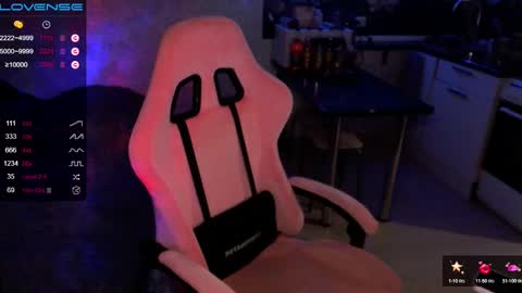     online show from February 7, 9:26 pm