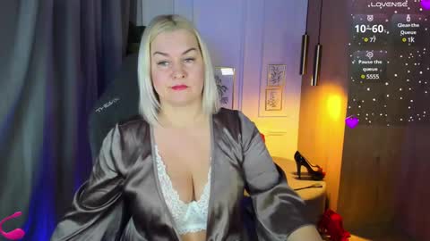 Yolanda online show from February 19, 8:31 pm