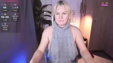 Yolanda online show from March 2, 8:26 pm