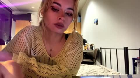 Lilith online show from March 30, 7:46 pm