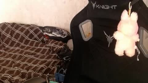 your_8a8y online show from September 23, 9:29 am