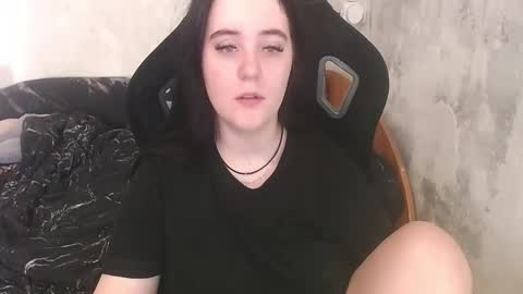 your_8a8y online show from March 11, 8:40 am