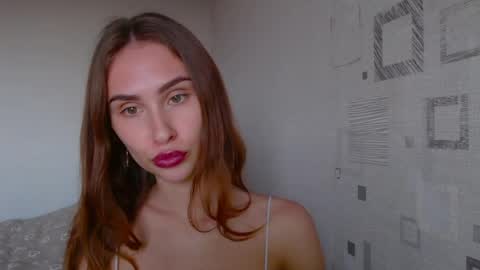 Amelia online show from April 25, 2:58 pm