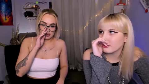 your bunny12 online show from March 13, 8:32 pm