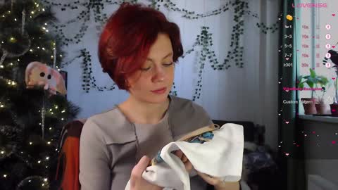 Snapshot of your_corvus chatting on December 14, 6:35 am your_corvus online show from December 14, 6:35 am
