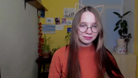 Snapshot of your_leslie chatting on January 3, 3:44 pm Leslie online show from January 3, 3:44 pm