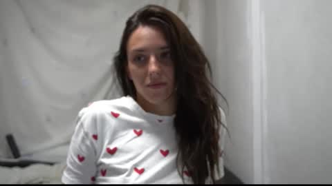 Snapshot of your_little_flexible_girl chatting on September 14, 9:23 pm Meri online show from September 14, 9:23 pm
