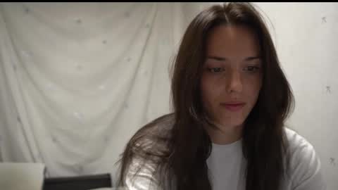 Snapshot of your_little_flexible_girl chatting on October 5, 8:36 pm Meri online show from October 5, 8:36 pm