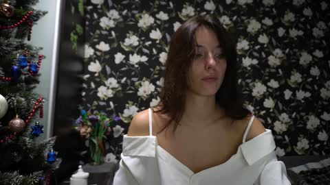 Snapshot of your_little_flexible_girl chatting on December 20, 10:22 pm Meri online show from December 20, 10:22 pm