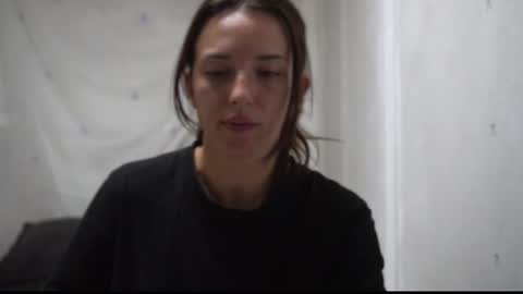 Snapshot of your_little_flexible_girl chatting on September 12, 9:11 pm Meri online show from September 12, 9:11 pm