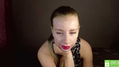 Alice  online show from March 31, 12:32 am