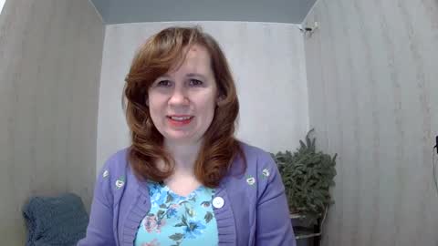 Snapshot of your_starsun chatting on February 1, 9:00 am your_starsun online show from February 1, 9:00 am