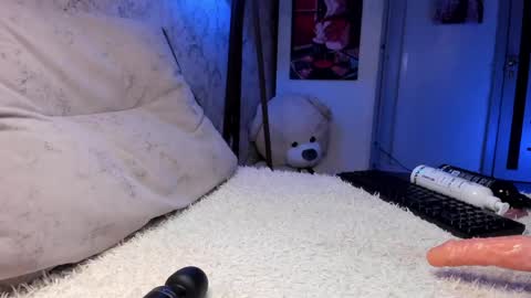Natalie 20yo  PVT IS OPEN -- LUSH IS ON online show from June 5, 3:43 am