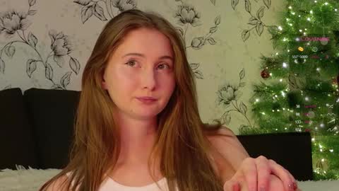 creamysister online show from December 21, 7:40 pm