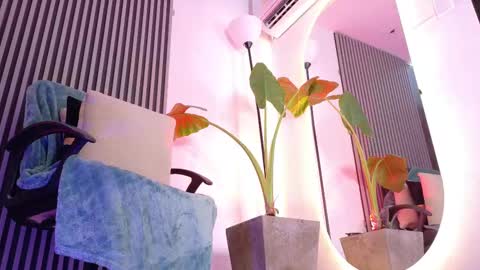 Selena online show from November 8, 6:07 am