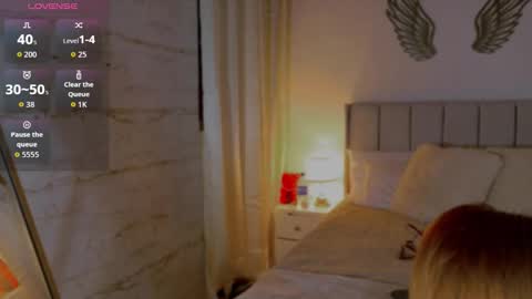 Sofia  independent model 3 online show from April 27, 4:42 am