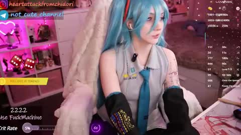 Snapshot of yourcutewaifu chatting on March 2, 8:25 pm Lina Fansly online show from March 2, 8:25 pm
