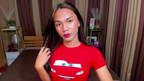 NEW HUGECOCK online show from April 4, 4:00 am