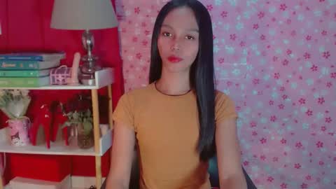 RICCIE MAE online show from November 19, 3:28 am