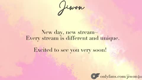 J i w o n   online show from July 8, 9:50 pm