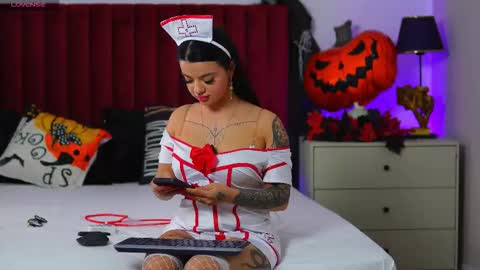 Alicia online show from October 31, 6:23 pm