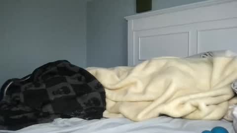 yournewbigmama online show from November 9, 9:44 pm