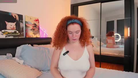 Ashley online show from October 15, 3:58 pm