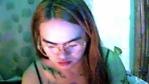 yourprincessthea online show from January 18, 2:46 pm