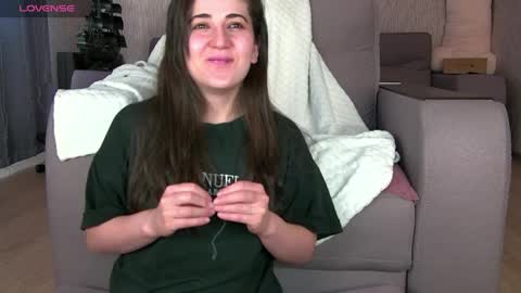 Yourr Muse online show from April 10, 3:01 am