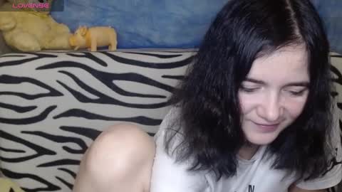 Snapshot of yours_good_mood chatting on December 13, 1:15 am Im - DANI .insta - hardblade1 online show from December 13, 1:15 am