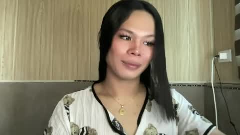 yourseductive_jem online show from June 14, 6:14 am