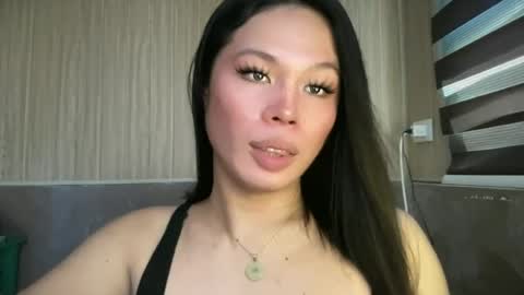 yourseductive_jem online show from July 17, 1:43 am