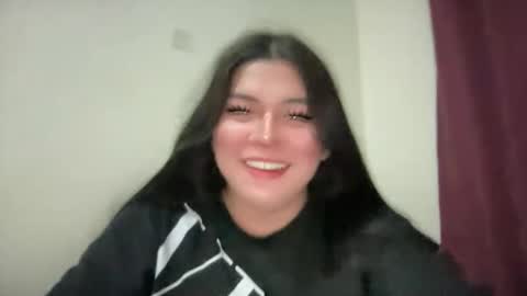 Yanahh online show from April 23, 3:36 pm