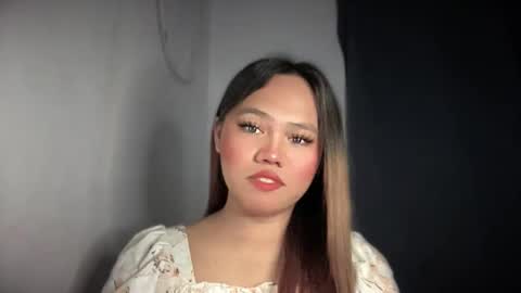 yourspecialgirl_rhea online show from December 18, 7:02 am